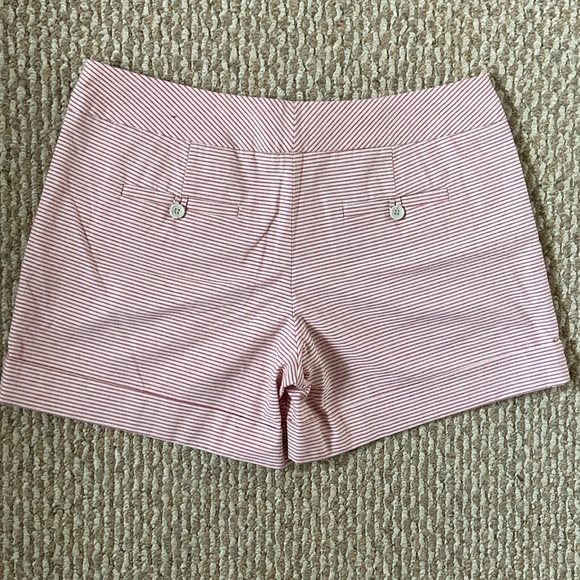 Outback Red NWOT Pink and White Pin-Striped Women’s Shorts - Picture 7 of 11